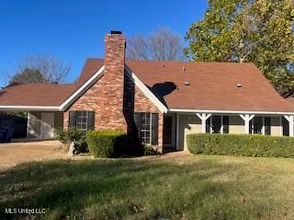 1892 Rapier Dr, Horn Lake, MS 38637