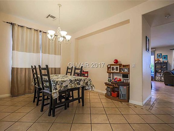 5th image of 662 Prosser Creek Pl