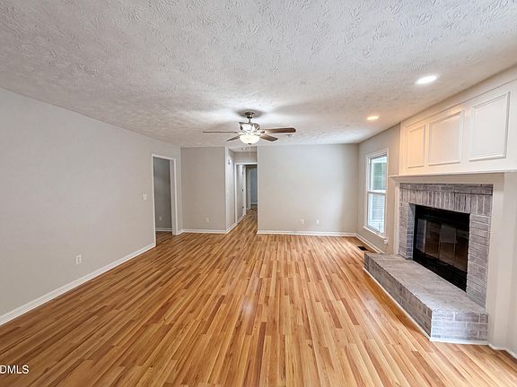 4th image of 6921 Bone Creek Dr