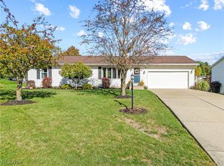 1521 Bravado Rd SW, Canton, OH 44706