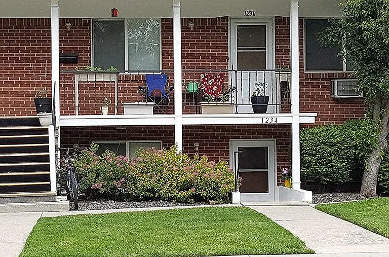 1234 Lower Right Unit