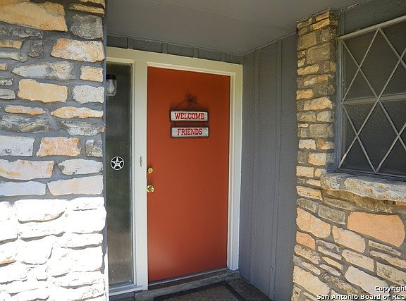 4th image of 3723 Briarhill