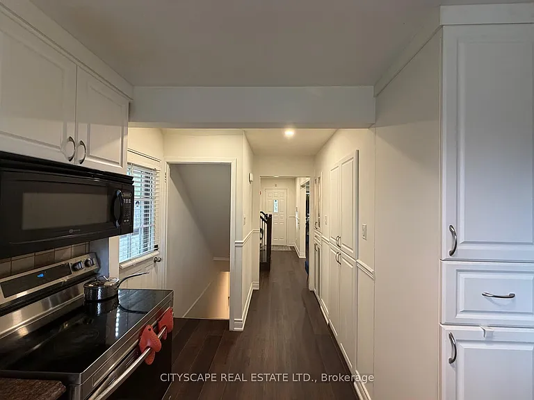 3346 Chokecherry Cres — Photo 11