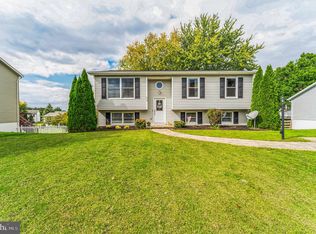 694 Johahn Dr, Westminster, MD 21158
