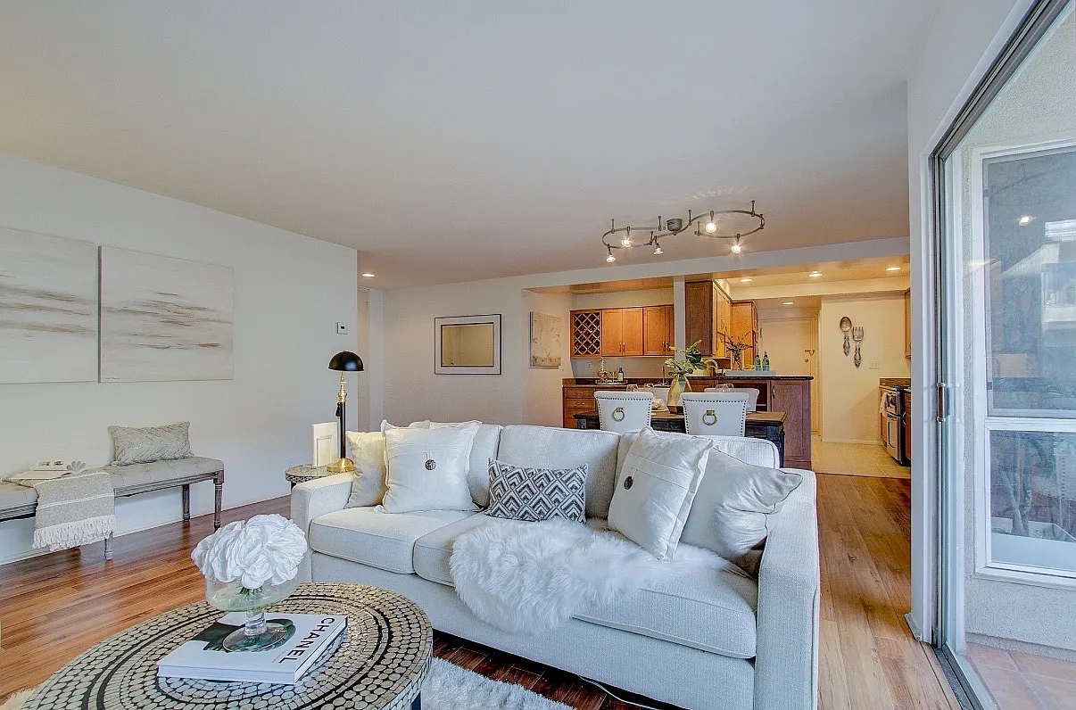 2 bed, 1300 sqft, $3,750 — Photo 2