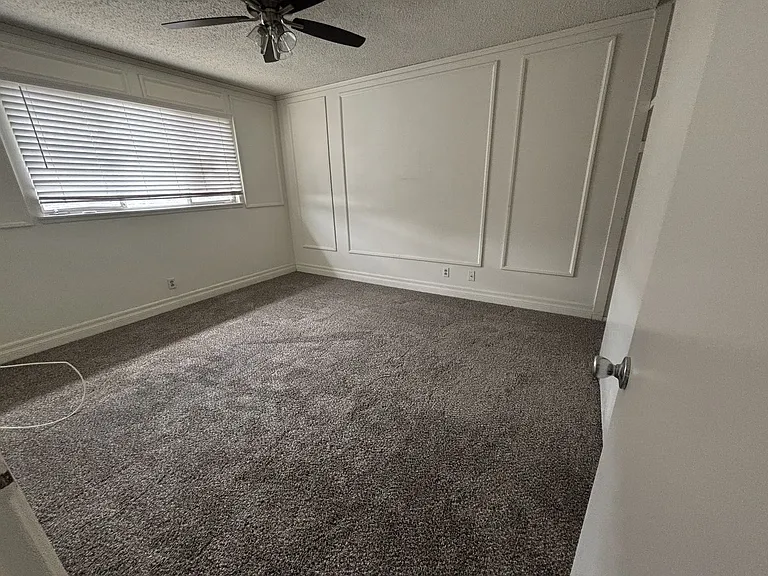 12704 Grayling Ave — Photo 11