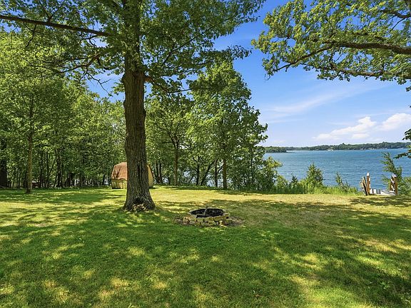 4th image of 1834 Petes Point Ln Sw