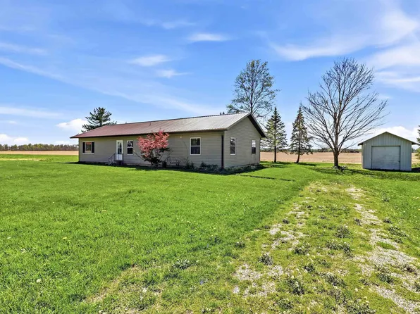 1614 Muncie Pike, Jonesboro, IN 46938