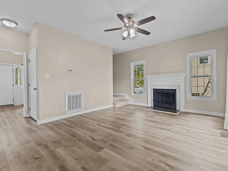 8318 Umstead Rd — Photo 16