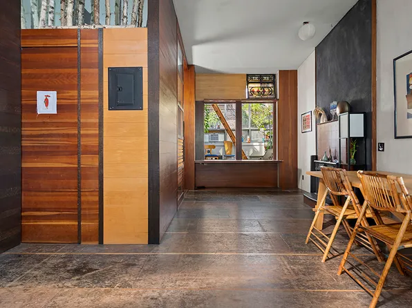 321 East 6th Street image 4 of 13