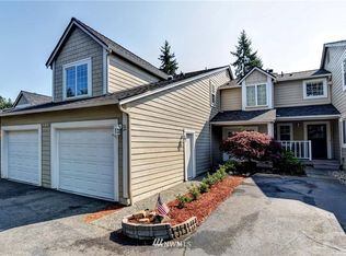 7821 196th St SW APT B, Edmonds, WA 98026