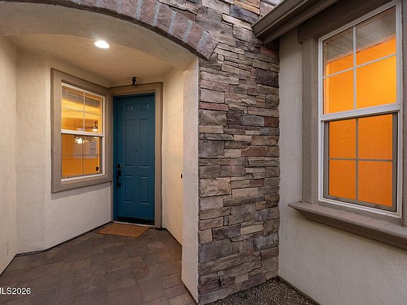 5th image of 2439 Spring Flower Dr