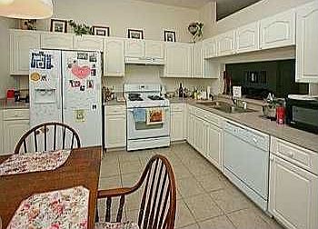 2nd image of 2718 Abbey Grove Dr
