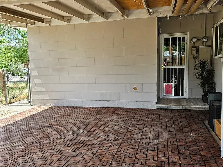 1610 Auburn Way — Photo 11