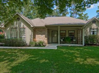 513 Rampart Ln, Conroe, TX 77302