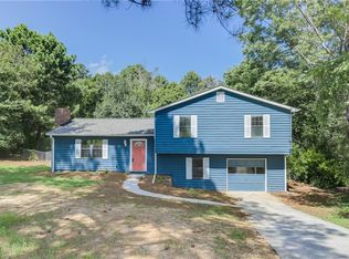 3424 Warwick Way, Snellville, GA