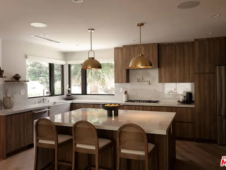 3637 Loadstone Dr — Photo 8