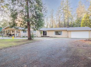 560 Jackpine Dr, Grants Pass, OR 97526