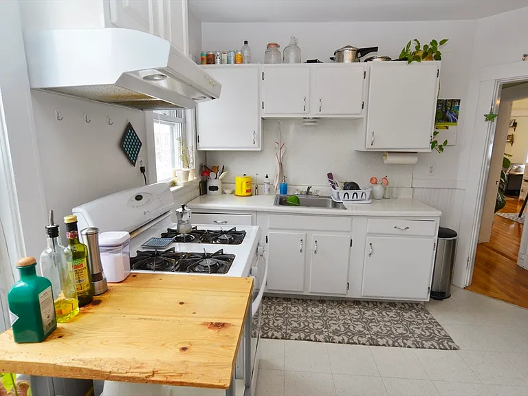 89 Rockview St #3 — Photo 9