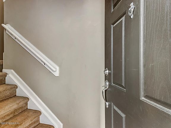 3rd image of 575 Oakleaf Plantation Pkwy Unit 1211