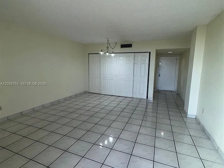 8625 NW 8th St #402 — Photo 5