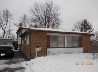 233 Kentucky St, Park Forest, IL 60466