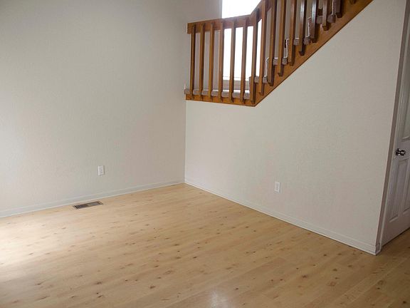 5th image of 8210 W 119th Ter