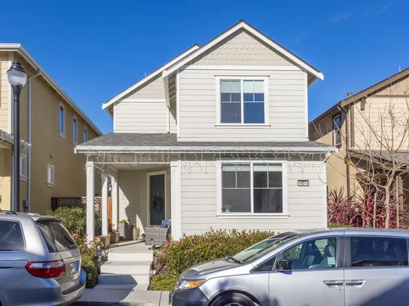 19014 Schofield Ln, Marina, CA 93933