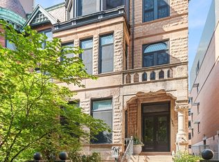 1540 N Dearborn Pkwy, Chicago, IL 60610