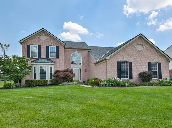7384 Windsor Park Dr, Maineville, OH 45039