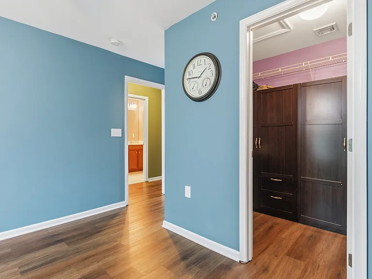 302 Rotando Way — Photo 16