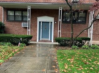 9007 153rd Ave, Howard Beach, NY 11414