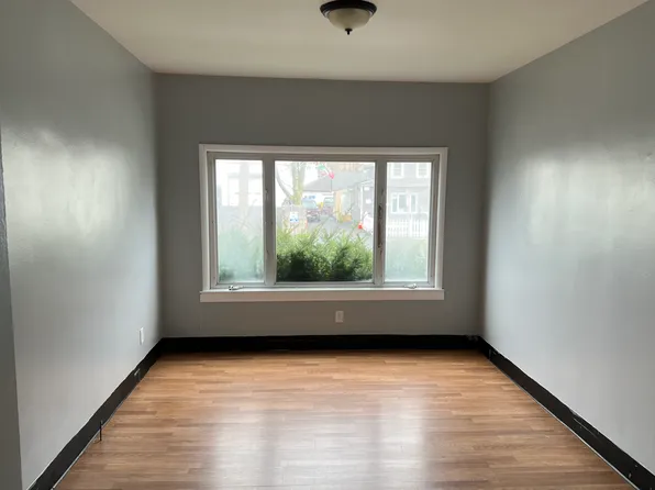 2511 Lodi St APT 1, Syracuse, NY 13208