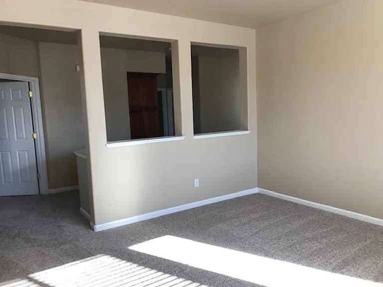 2379 Dodge Dr — Photo 4