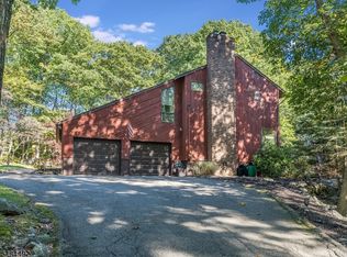 119 Miller Rd, Kinnelon, NJ 07405