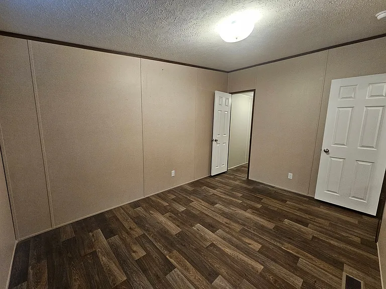 Lakewood Estates (TX) — Photo 24