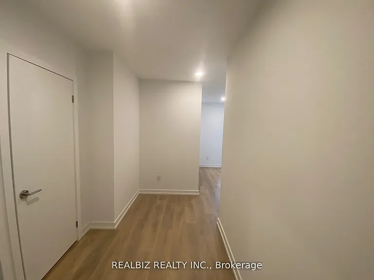 1100 Sheppard Ave W #339 — Photo 4