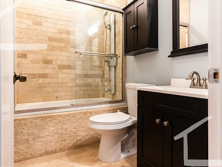 9 Cortes St #3 — Photo 5