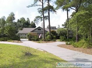804 Hermitage Pond Rd, Camden, SC 29020