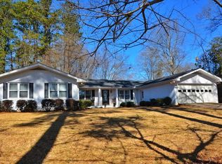 121 Sunset Blvd, Carrollton, GA 30117