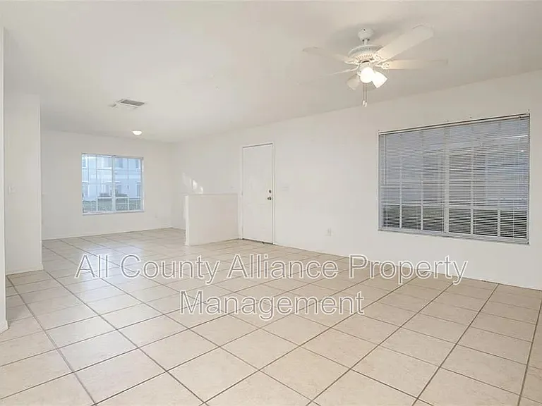 4119 Gradstone Pl — Photo 4