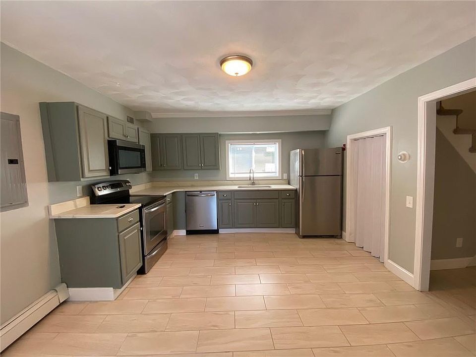 155 Hatchery Rd, North Kingstown, RI 02852 Zillow
