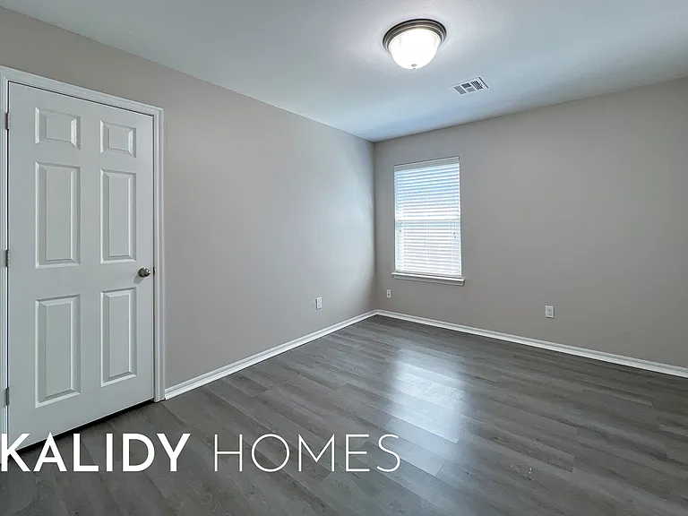 2928 Cider Mill Ln — Photo 24