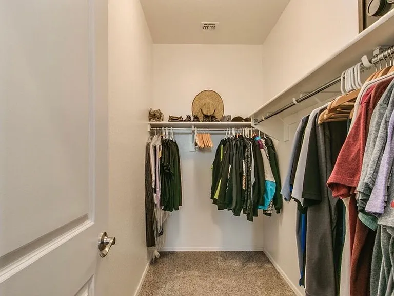29857 W Columbus Ave — Photo 12