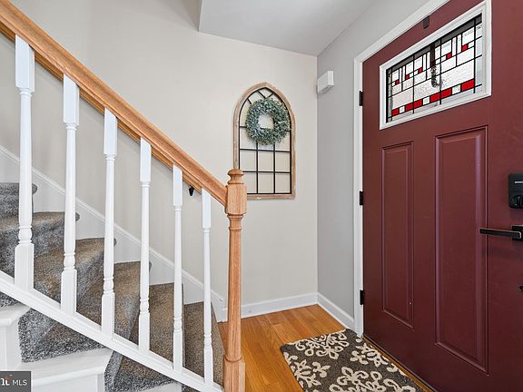 3rd image of 21108 Arbor Ct