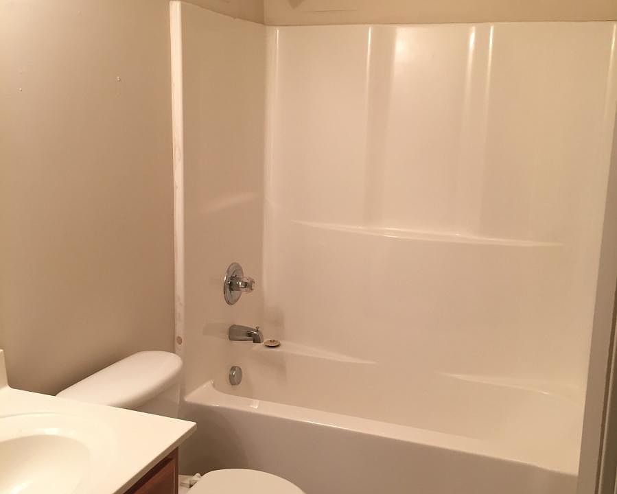1st image of 236 Wray Ct