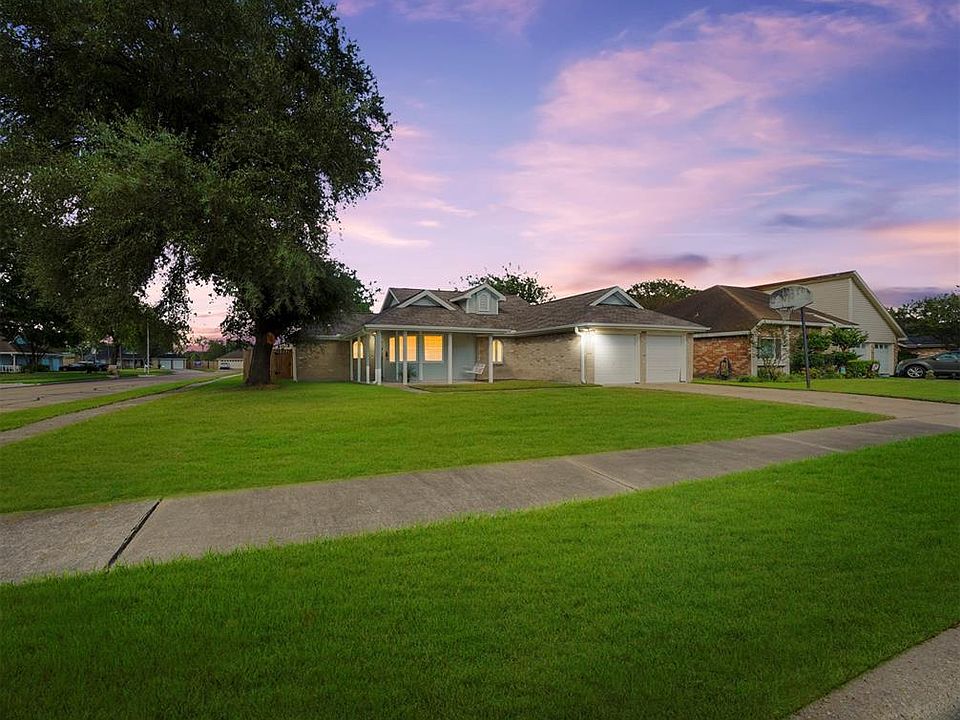 1st image of 2017 Willowbend Dr