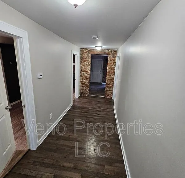 5 Marshall St #2 — Photo 11