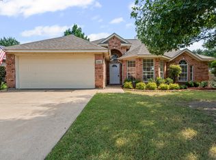 3700 Tulip Tree Dr, Fort Worth, TX 76137