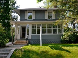 2076 Goodrich Ave, Saint Paul, MN 55105